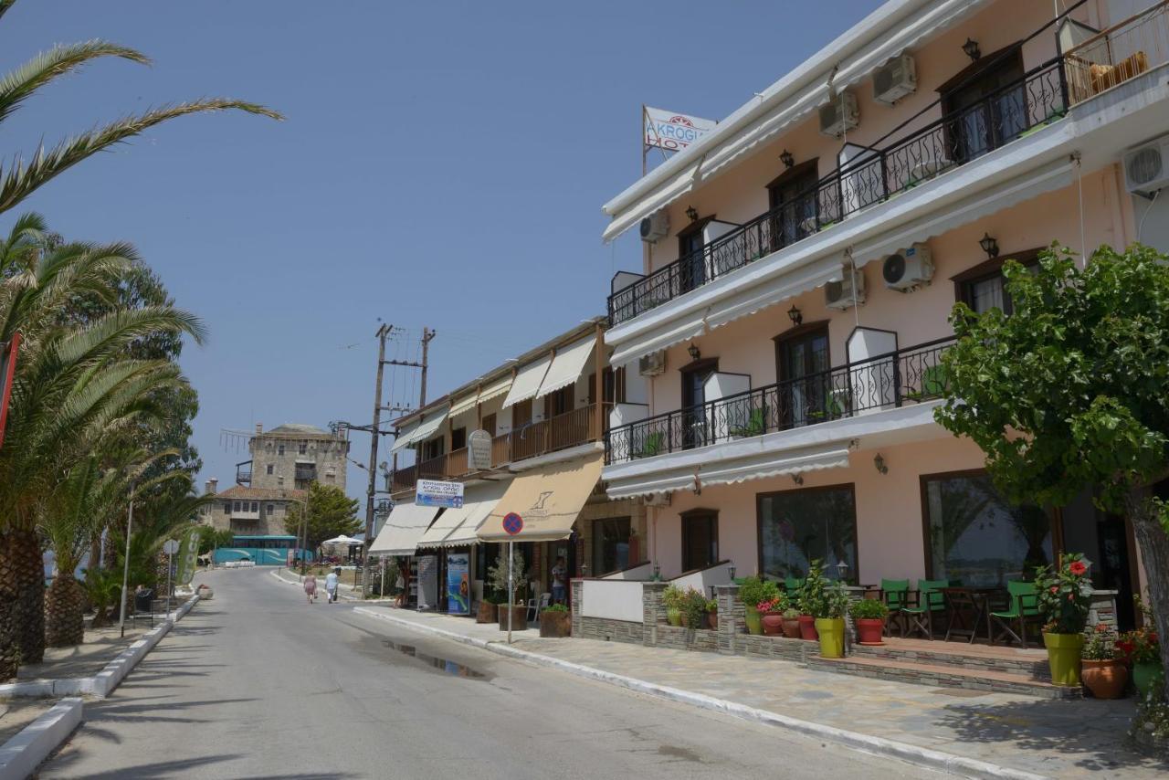Akrogiali Hotel